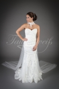 Wedding dress TW0130B - Wedding dress TW0130B mermaid style tulle lace beadings train neck veil 1