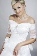 Wedding dress TW0090B - Wedding dress TW0090B A-line lace tulle flowers off-zhe-shoulder sleeves no train 2