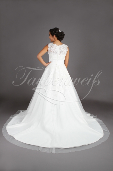 Wedding dress TW0104B - Wedding dress TW0104B in classy A-line lace and satin with train 3