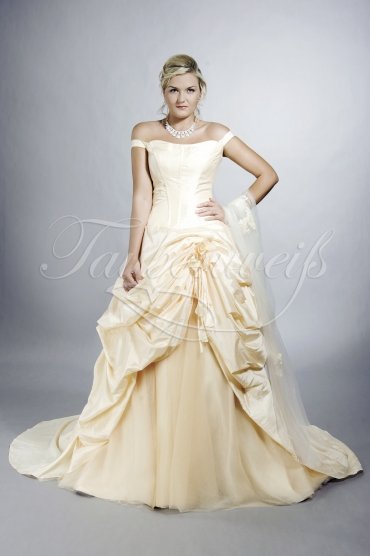 Wedding dress TW0116B - Wedding dress TW0116B taffeta tulle baroque drapings off-shoulder train