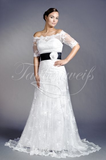 Wedding dress TW0148B - Wedding dress TW0148B lace black waist band 3/4 sleeves bateau neck train